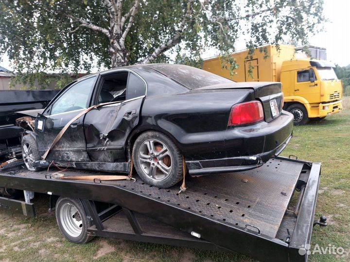 Mitsubishi Galant 2.4л 2003г разбор