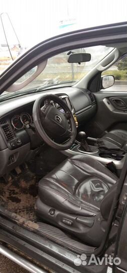 Mazda Tribute 2.3 МТ, 2004, 225 000 км