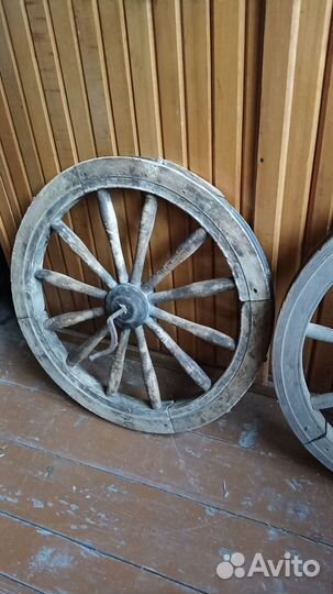 Старина - колесо от прялки