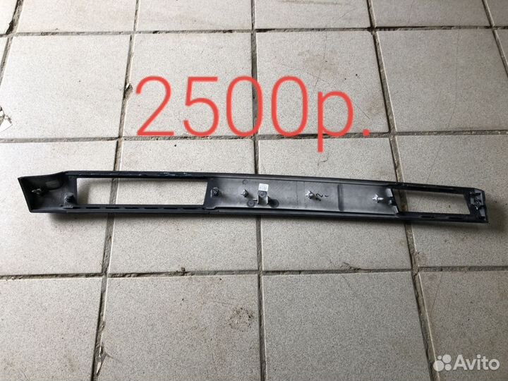 Накладка консоли АКПП BMW 5 E60 рестайлинг