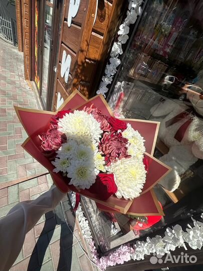Цветы букеты с доставкой бесплатно