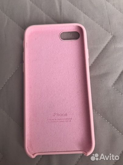 Розовый чехол на iPhone 7