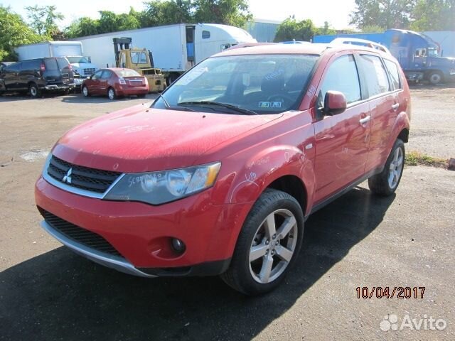 Разбор на запчасти Mitsubishi Outlander XL