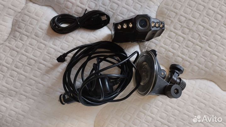 Видеорегистратор:DVR-217/OE618