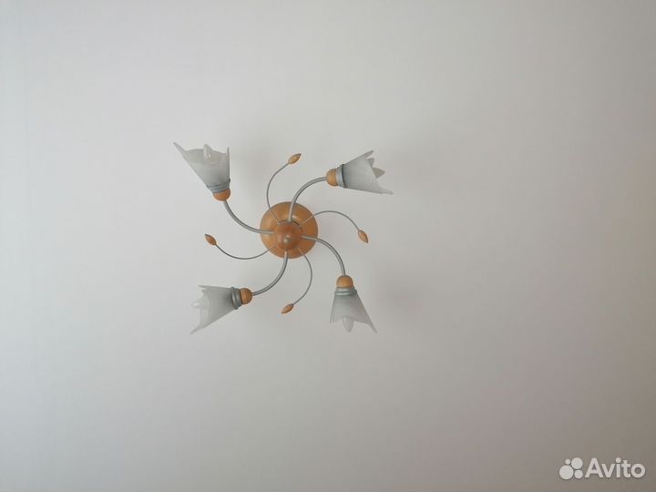 Люстра потолочная