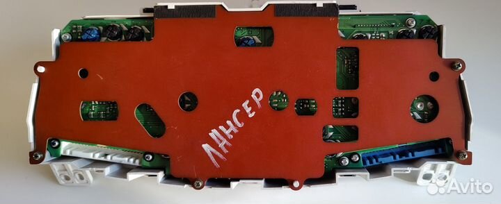 Приборная панель Lancer 9
