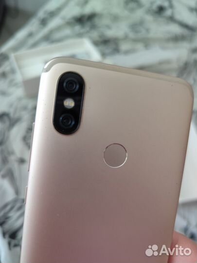 Xiaomi Mi A2, 4/64 ГБ