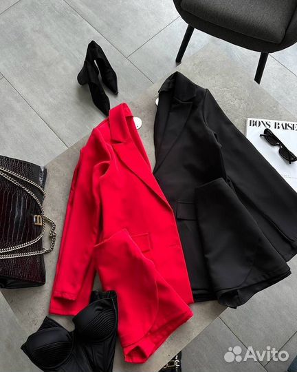 Костюм женский