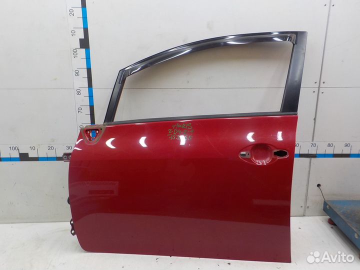 Дверь передняя левая Toyota Auris