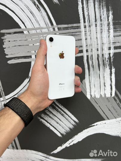 iPhone Xr, 64 ГБ