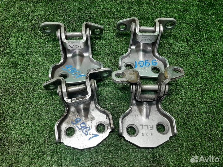 Петли дверей комплект Subaru Forester SG/S11 2003