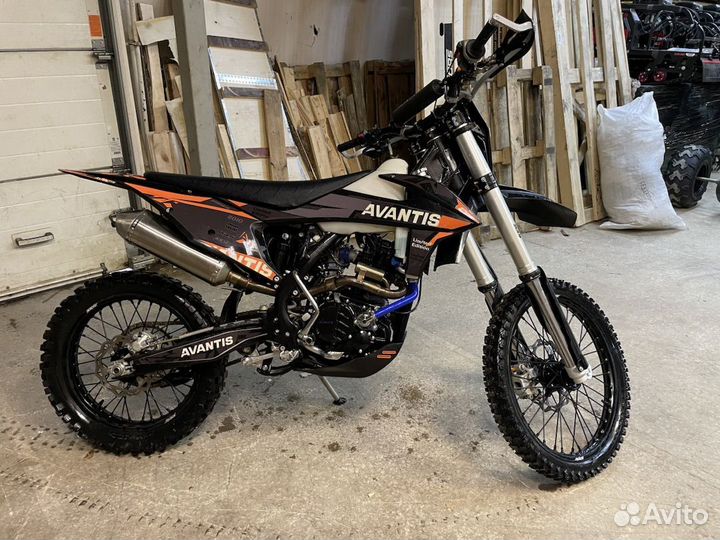 Мотоцикл Avantis Enduro 300 PRO Carb FCR Exclusive