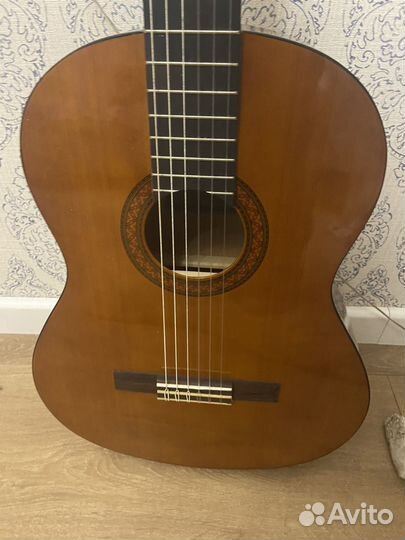 Классическая гитара yamaha c40