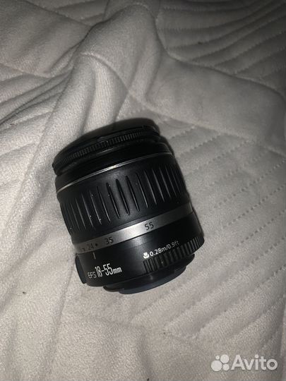 Объектив Canon EF-S 18-55mm 1:3.5-5.6 ll