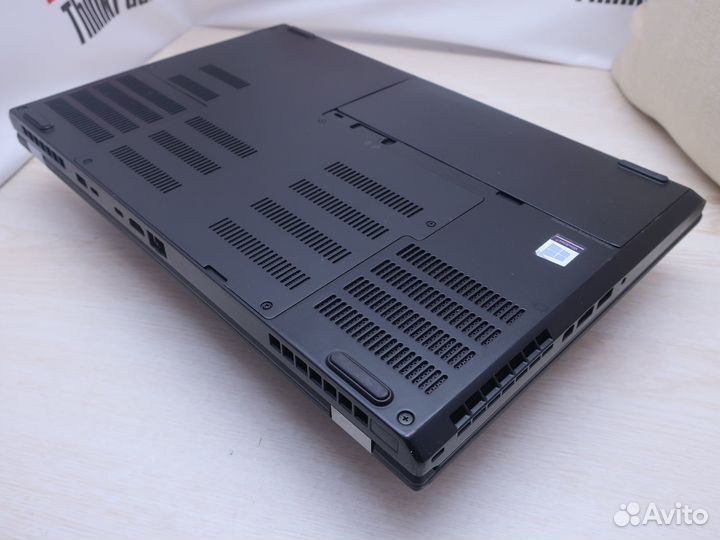 ThinkPad P52 Core-I7,32,512,FHD, Quadro P2000(4Gb)
