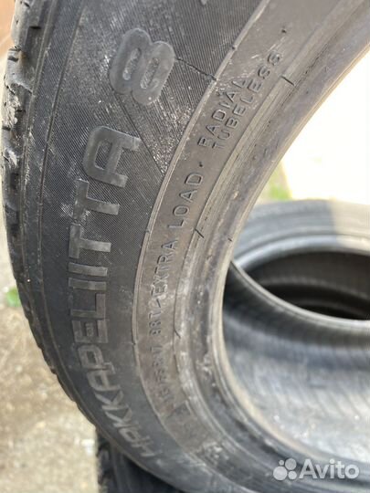 Nokian Tyres Hakkapeliitta 8 215/55 R17