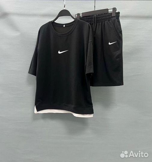 Костюм Nike (футболка + шорты)