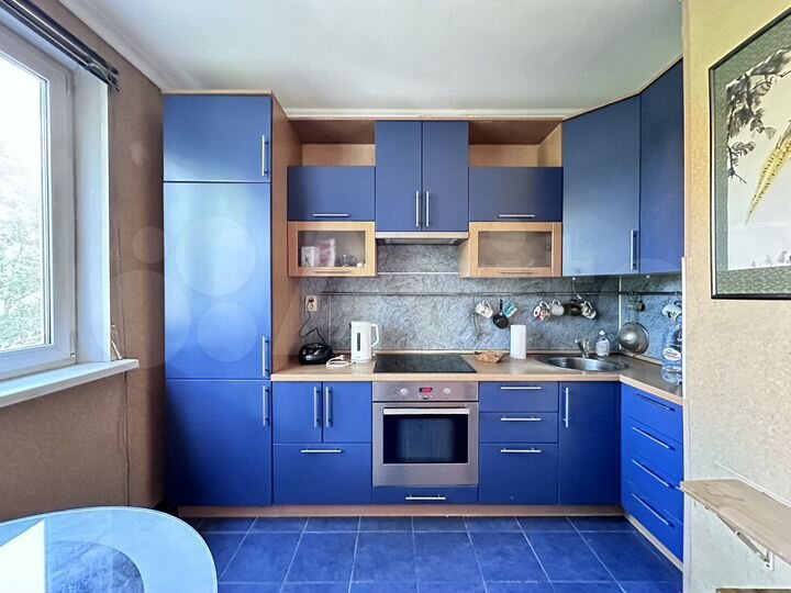 2-к. квартира, 58 м², 2/14 эт.