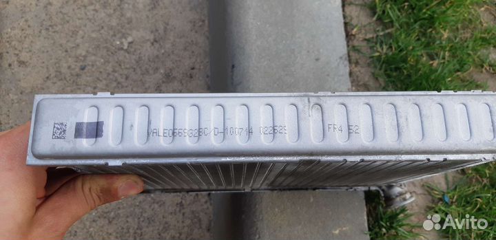 Радиатор отапителя Peugeot 308