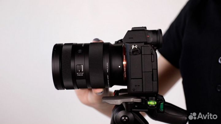 Sigma 28-70mm F/2.8 DG DN Contemporary Sony E