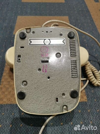 Старый телефон