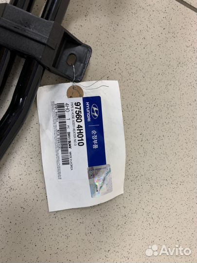 Трубка системы охлаждения сред.Hyundai Gr Starex