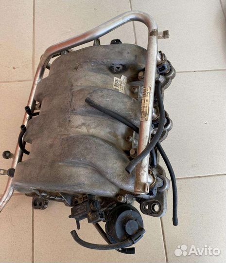 Впускной коллектор