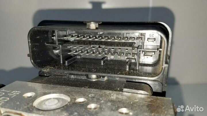 Блок ABS Hyundai Solaris 2 HCR G4FC 1.6Л 2018