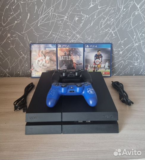 Sony PS4 + 2 геймпада + Много игр + Deluxe