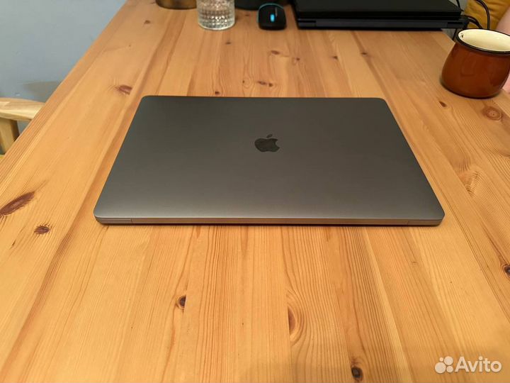 Apple MacBook Pro 16 2019 i7