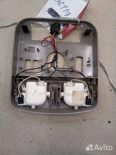 Плафон салонный передний Cadillac SRX 2003-2009