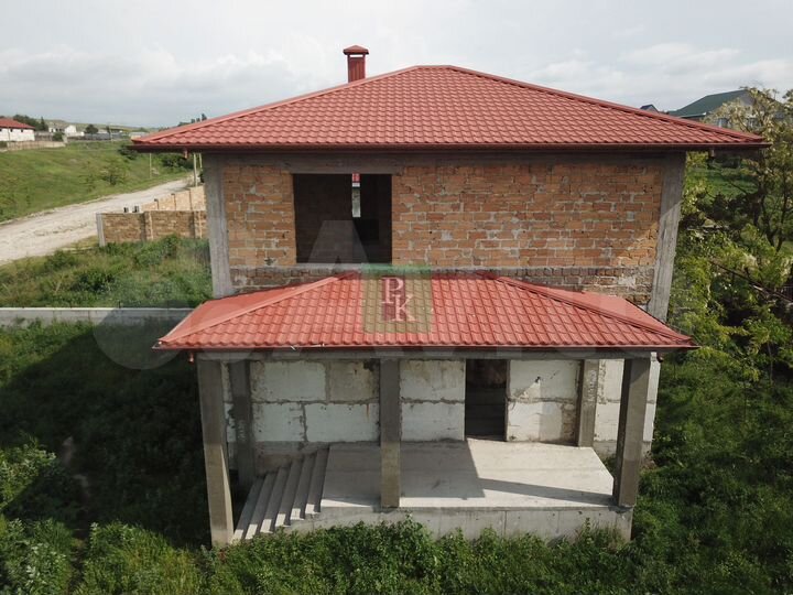 Дом 189 м² на участке 5,2 сот.