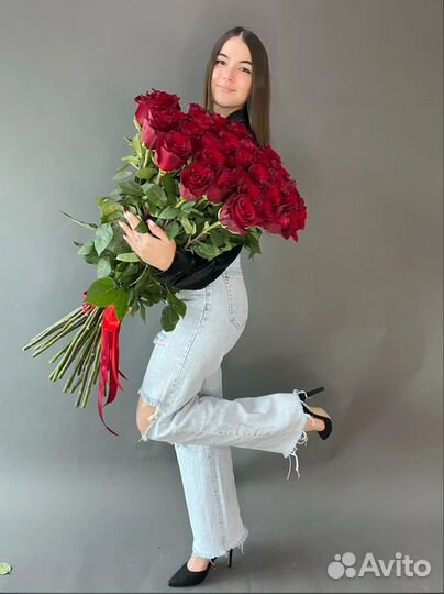 Цветы розы метровые