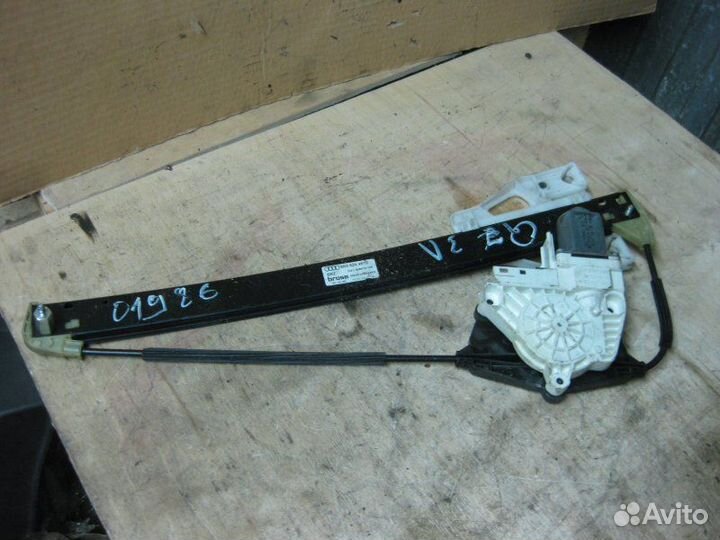 Стеклоподъемник электрический задний левый Audi Q5