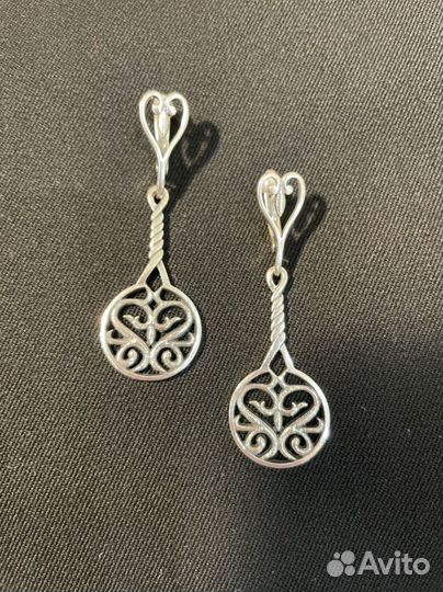 Серьги разные