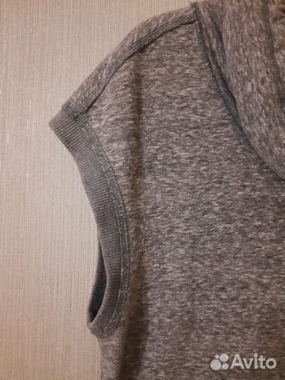 Жилет спортивный