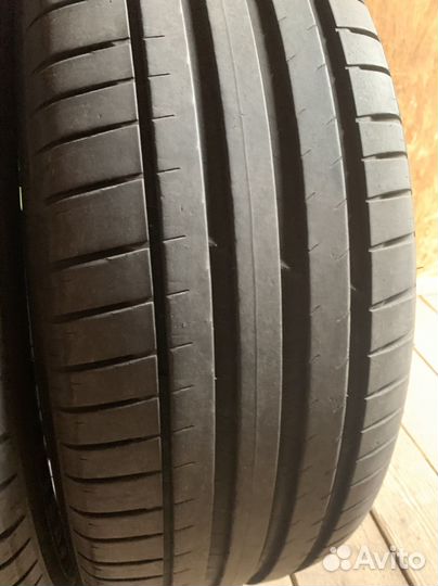 Michelin Pilot Sport 4 SUV 235/55 R19 105Y