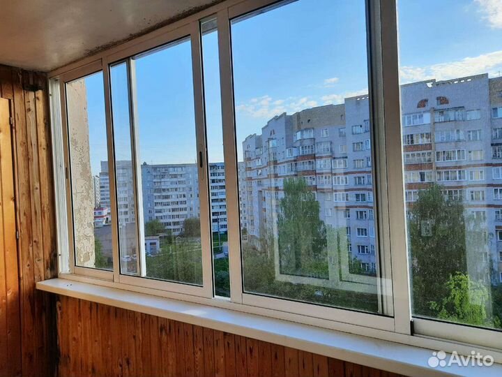 Алюминиевые окна бу на лоджии 594х140см раздвижные