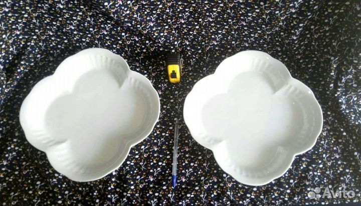 Большое фигурное блюдо тарелка поднос