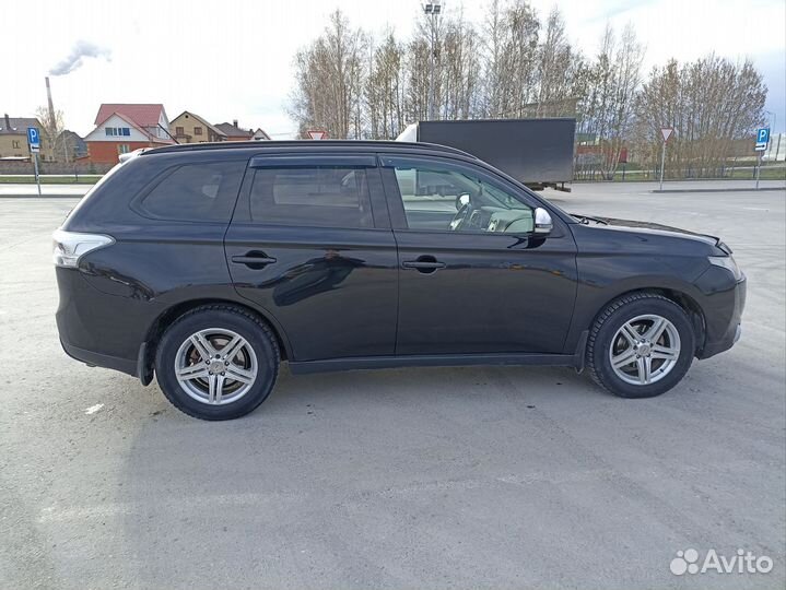 Mitsubishi Outlander 2.4 CVT, 2012, 170 000 км