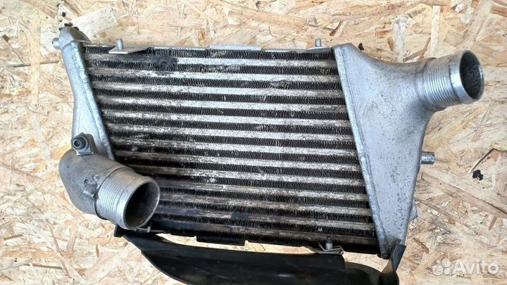 Интеркулер Audi A8 d3 3.0