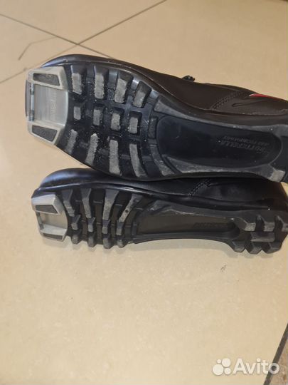 Беговые лыжи