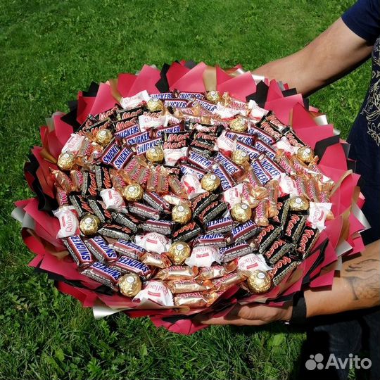 Букеты гиганты из конфет