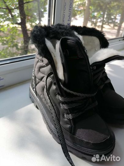 Ботинки утепленные