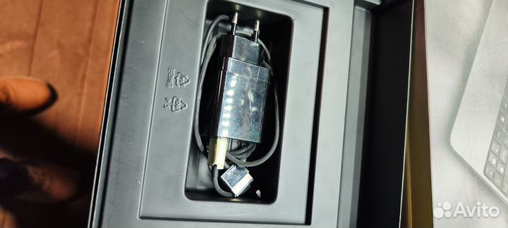 Планшет asus TF201