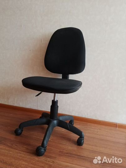 Компьютерное кресло бу