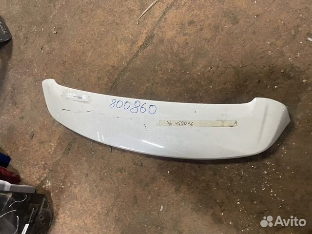 Спойлер крышки багажника Lexus