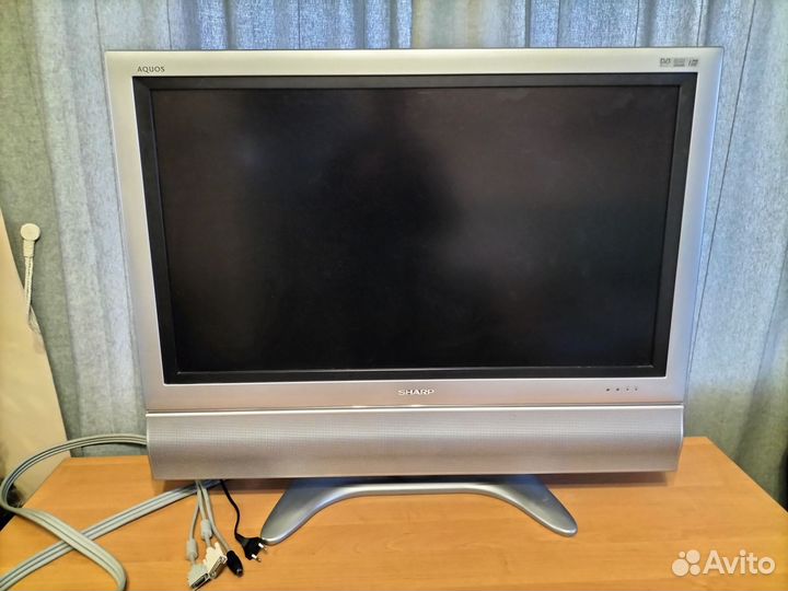 Телевизор sharp aquos LC-37AD1E
