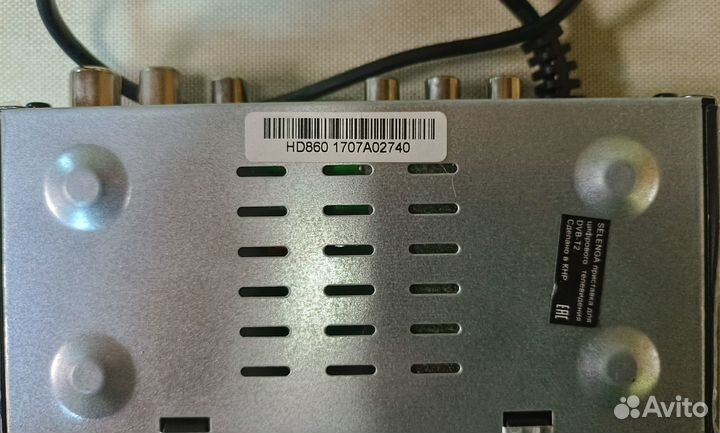 Приставка DVB-T2 для телевизора Selenga HD860