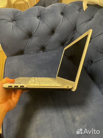 Ноутбук Sony vaio pcg 71211v б/у (на запчасти)